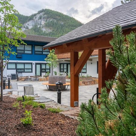 The Dorothy Motel Banff Exteriör bild